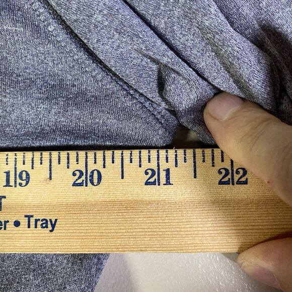 Champion UNC Tar Heels 1/4 Zip Pullover Shirt  Mens Size Medium Grey Lightweight - Picture 10 of 12